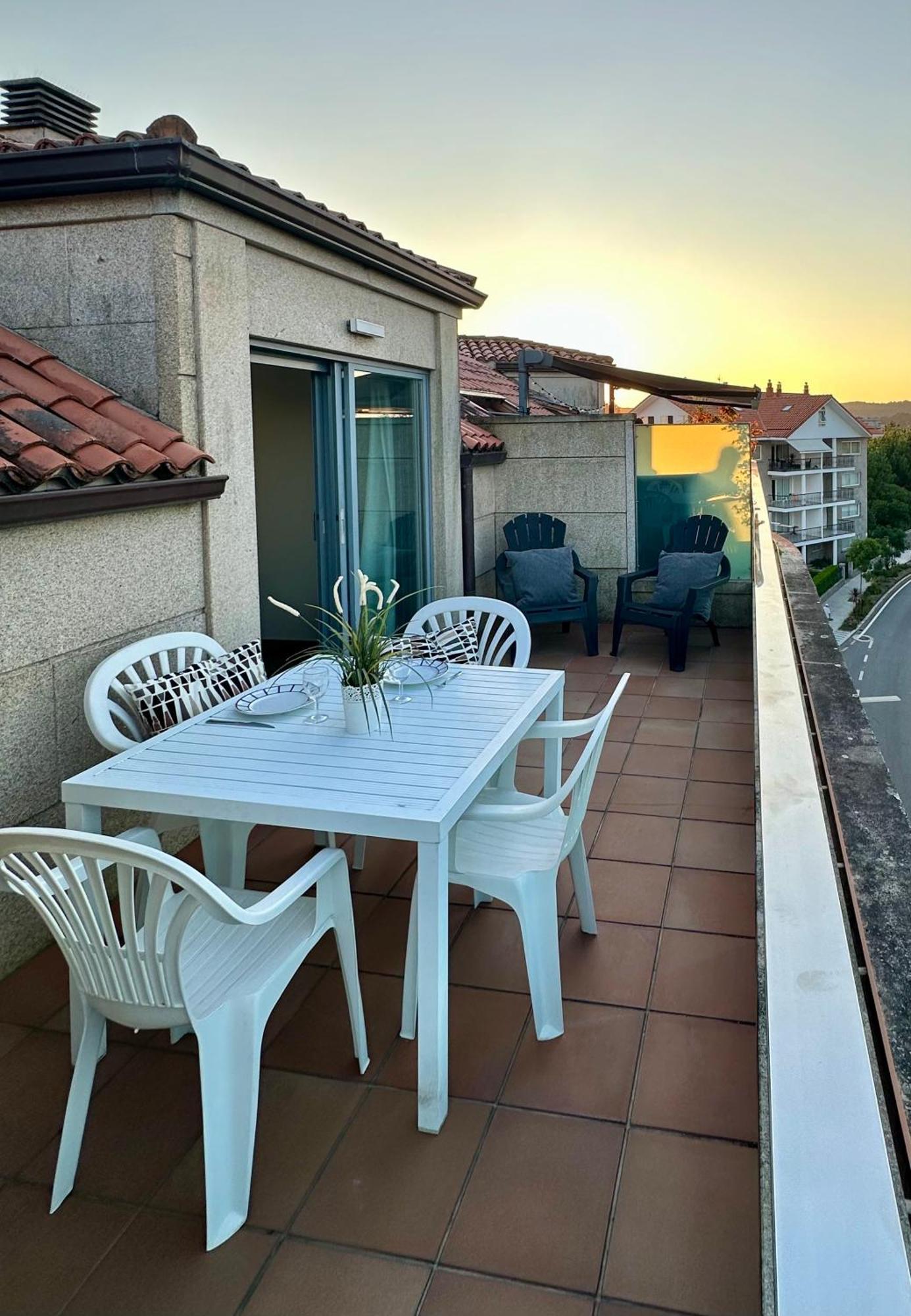 Apartment Atico Con Terraza A 5 Mn Playa Del Silgar *